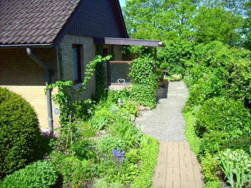 Ferienwohnung Diena - Unterkunft Mit Toller Ausstattung Und Zwei Terrassen Tarp Exterior photo